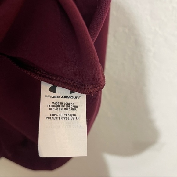 NWT Under Armour Short Sleeve T-Shirt Size 2XL - Picture 2 of 4